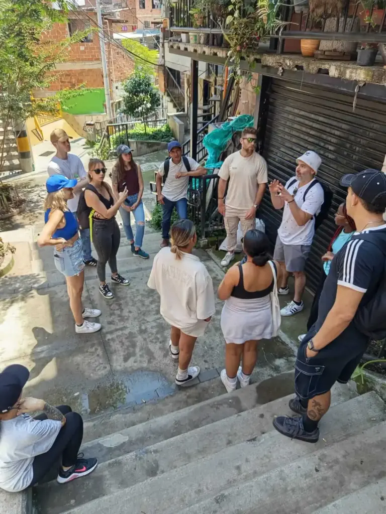 Comuna Project About Us